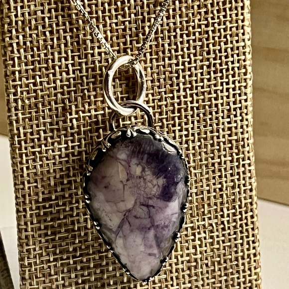 Meet your Posher, Holly - Picture 8 of 11